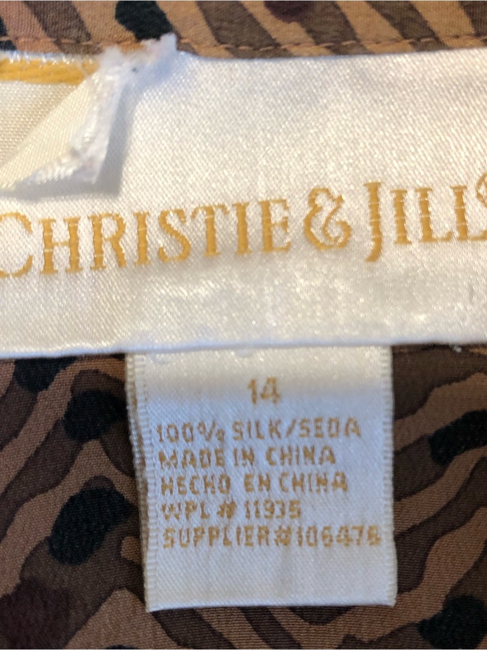 Christie & Jill 100% Silk Button Front Blouse Size 14 | Abstract Animal Print - Picture 2 of 8